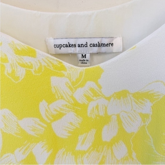 Cupcakes & Cashmere Dayen Yellow Floral Print Tie Waist Sleeveless Dress Size M - Picture 4 of 9